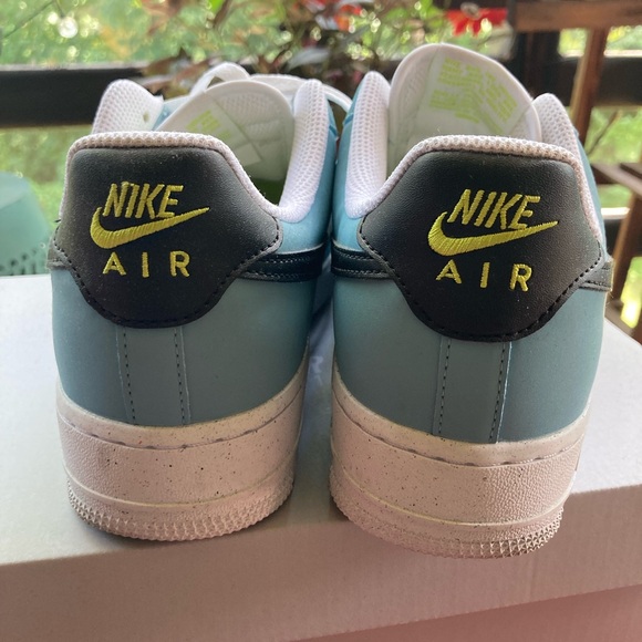 Nike White and Teal Air Force 1 Sneakers with Black Accents - Picture 4 of 8